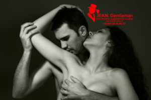 Un gentleman au service du plaisir d’une femme