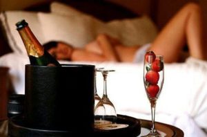 champagne escort homme hétéro