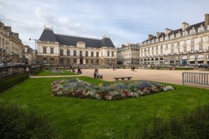 Rennes Visit with your Male Escort Boy